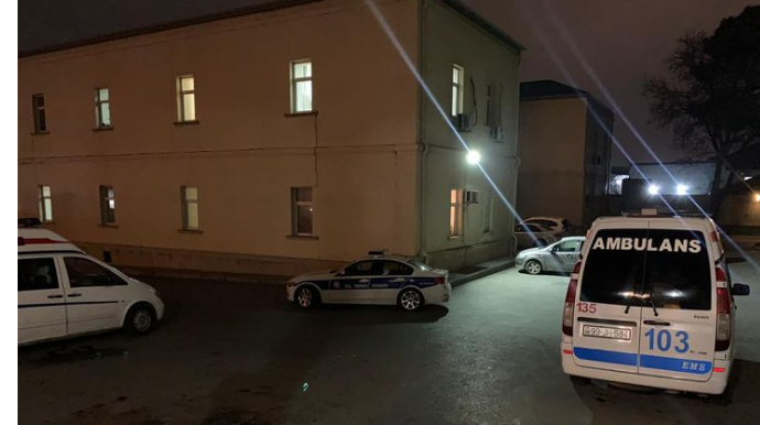 Bakıda xanım sürücü iki motosikletçini vurub