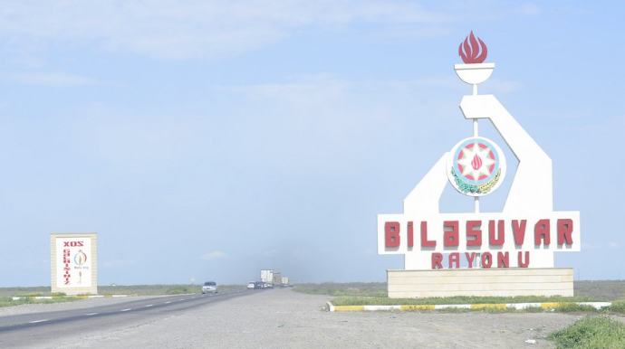 Biləsuvarda marşrut mikroavtobusları qəzalı vəziyyətdədir 