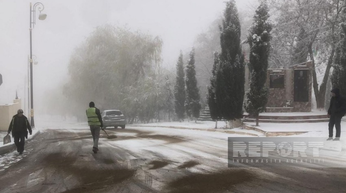 Göygöldə dağ yollarında nəqliyyatın hərəkətində problem yarandı  - FOTO
