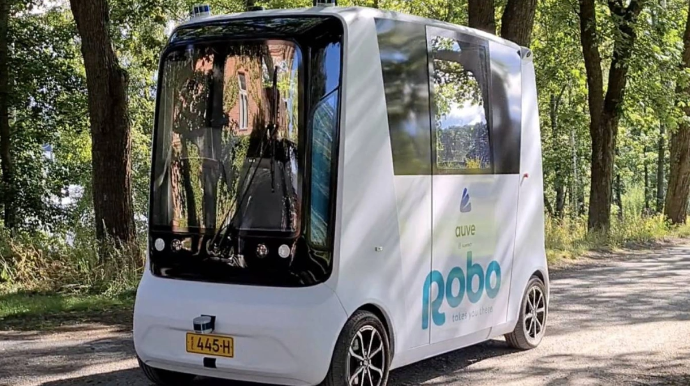 Avropada ilk sürücüsüz elektrik avtobusu işə başladı