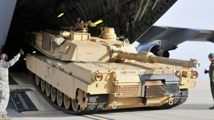 НАТО перебросила в Польшу 700 единиц техники, включая танки Abrams