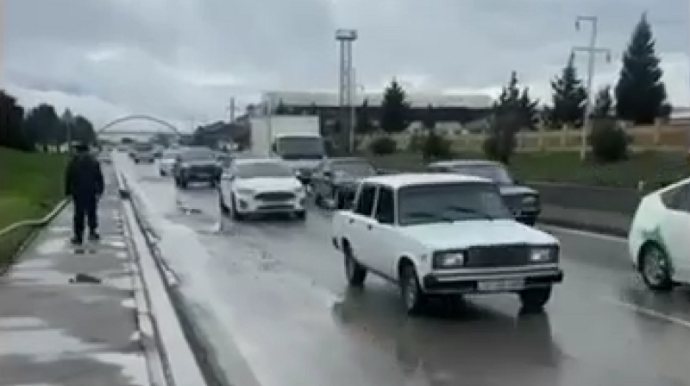 Sulutəpə-Hökməli yolu təmizləndi, hərəkət bərpa olundu - VİDEO 