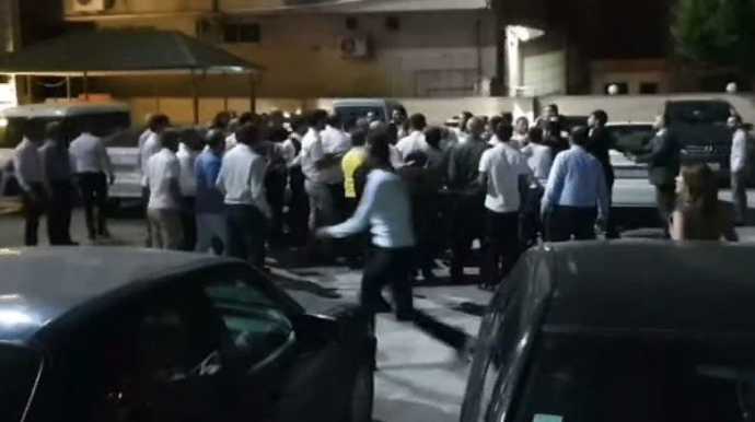 Abşeronda kütləvi davada 6 nəfər bıçaqlandı, ölənlər var - YENİLƏNİB