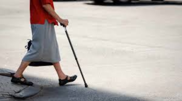 Bakıda 78 yaşlı qadını avtomobil vurub  