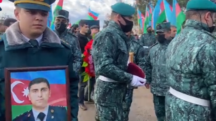 Helikopter qəzasında şəhid olan Fərid Nağıyev dəfn edildi - Fotolar 