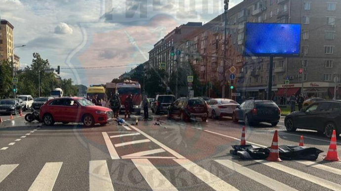 Qaydaları pozan sürücü ağır yol qəzasına düşdü; həyatından oldu - VİDEO 