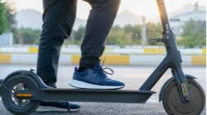 Elektrikli skuterlərin əsas təhlükəsi müəyyən edildi 