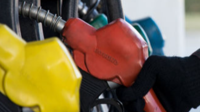 Azərbaycanda benzin istehsalı ARTDI  - FOTO