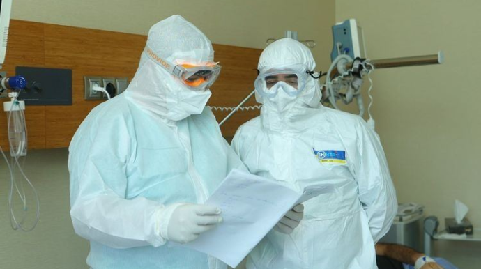 Koronavirusun çoxalmasının qarşısına alan vitamin açıqlanıb