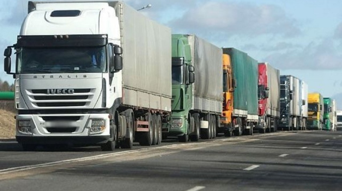 "Qırmızı Körpü” gömrük postunda 120 avtomobil gözləyir 