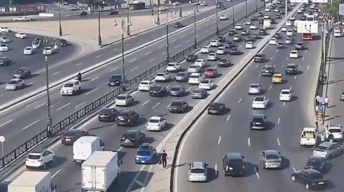 Bu yollarda tıxac var - SİYAHI 