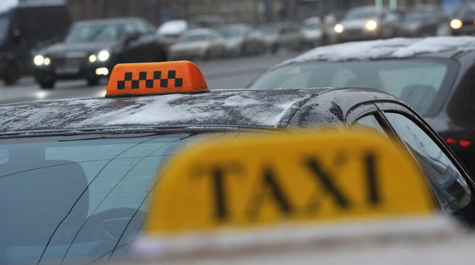 В Петербурге пьяный пассажир открыл стрельбу из-за перепалки с таксистом