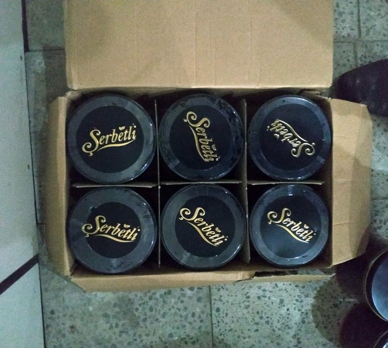 "Mercedes”də olan qəlyan üçün tütün məmulatları ölkəyə buraxılmayıb - FOTO