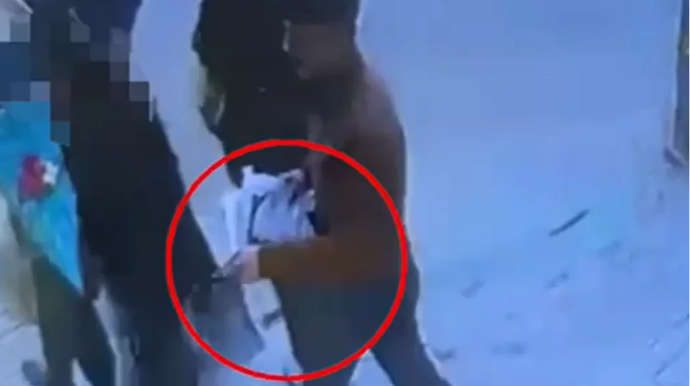 Polis Bakıda cibgirlik edən ağsaqqalı kamera görüntüləri ilə tutdu - ANBAAN VİDEO   