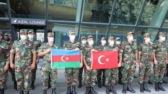 Türkiyədə meşə yanğınlarını söndürən FHN əməkdaşları təltif edilib - SİYAHI 