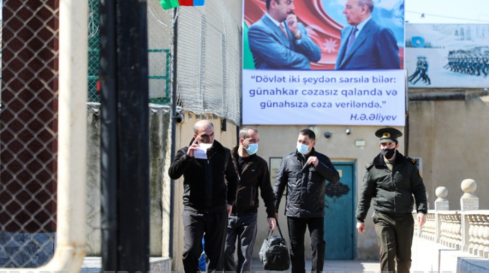 Azərbaycanda əfv və amnistiya ilə azadlığa buraxılan şəxslərin sayı açıqlanıb  