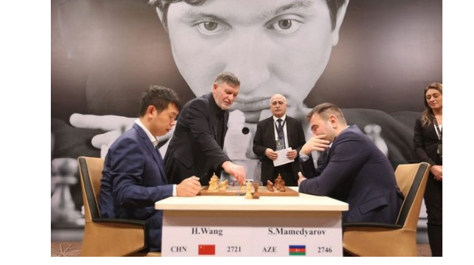 Пройдут очередные встречи шахматного турнира "Мемориал Вугара Гашимова"