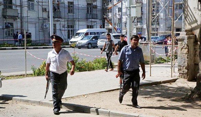 Kök polislər işdən qovuldu