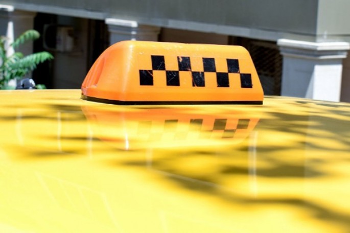 Vergilər Nazirliyindən taksi sürücülərinə XƏBƏRDARLIQ