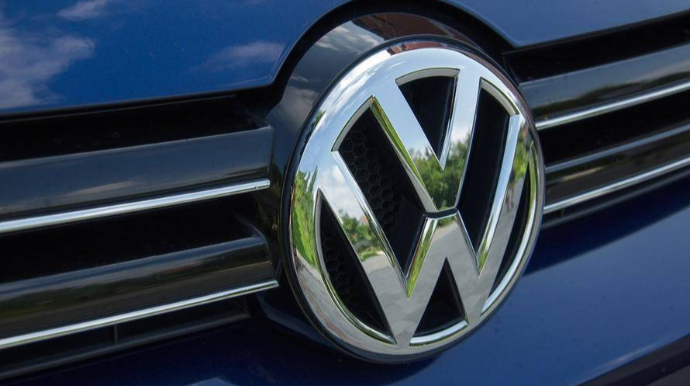 “Volkswagen”in avtomobil istehsalı 63 ildən sonra minimuma düşüb