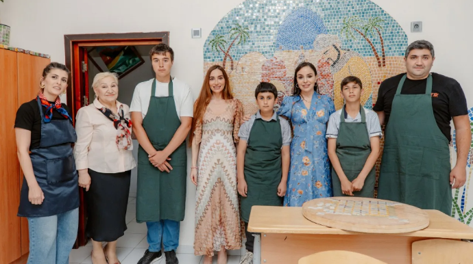 Leyla və Arzu Əliyevalar internat məktəbində - FOTOLAR 