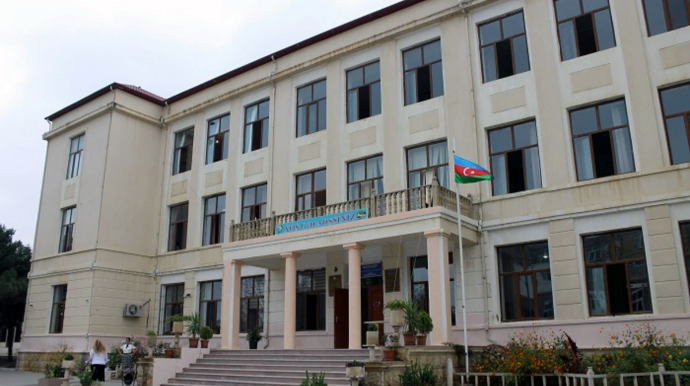 "Uşaqları qalın geyindirin" - 166 nömrəli məktəb-liseydə istilik problemi