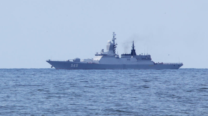 Britaniya rus tankeri və korvetini ələ keçirdi