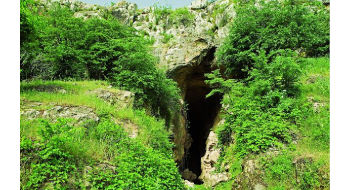 Видеокадры Азыхской пещеры - ВИДЕО