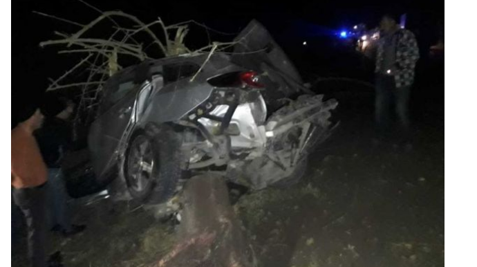 Göyçayda dəhşətli avtomobil qəzası: Ölənlər var   - FOTO