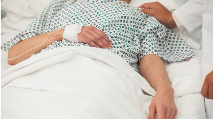 Bakıda 40 yaşlı qadın yol-nəqliyyat hadisəsində xəsarət aldı