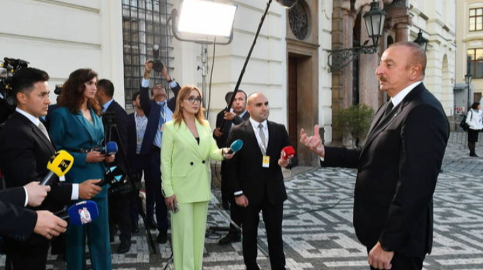 İlham Əliyevlə bağlı paylaşımlar “Twitter”də trend oldu - FOTO 