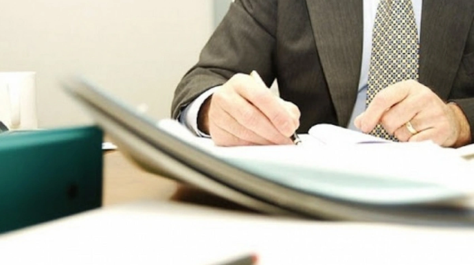 Keçən il etik qaydaları pozan 300-dən çox dövlət qulluqçusu cəzalandırıldı