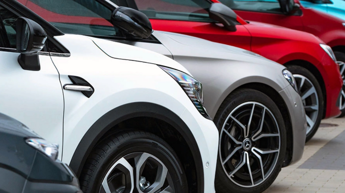 В Баку выставлены на продажу дешевые автомобили - Цены от 3 тысяч манатов