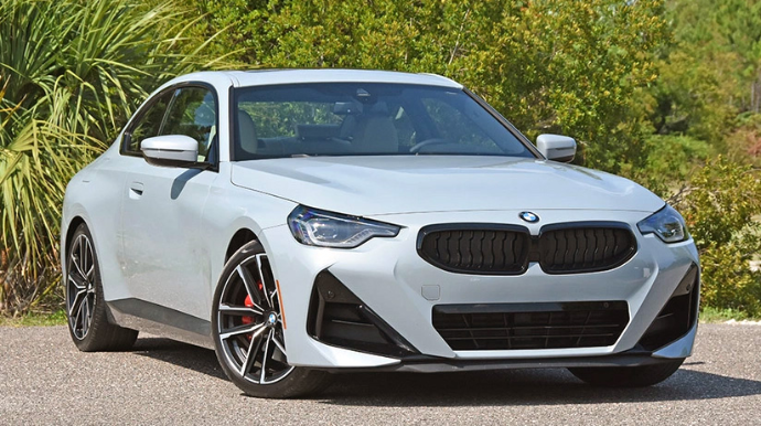 BMW отзывает более 196 тыс. автомобилей в США