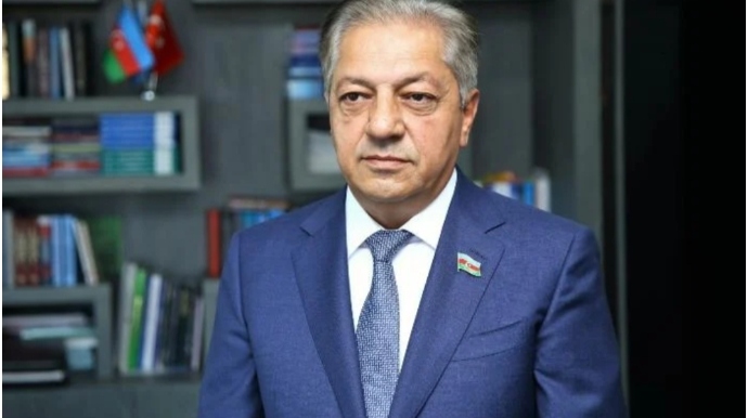 Cavanşir Feyziyevin ailəsinin Londondakı hesablarına həbs qoyulub? — Özü danışdı 