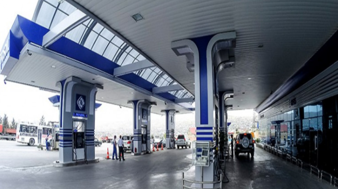 Benzinin keyfiyyəti ilə bağlı yeni problem nədən qaynaqlanır? - Ekspert səbəbini AÇIQLADI