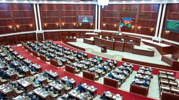 Azərbaycana qarşı fəaliyyət göstərən səhifələr ləğv edildi - Parlament komissiyası 