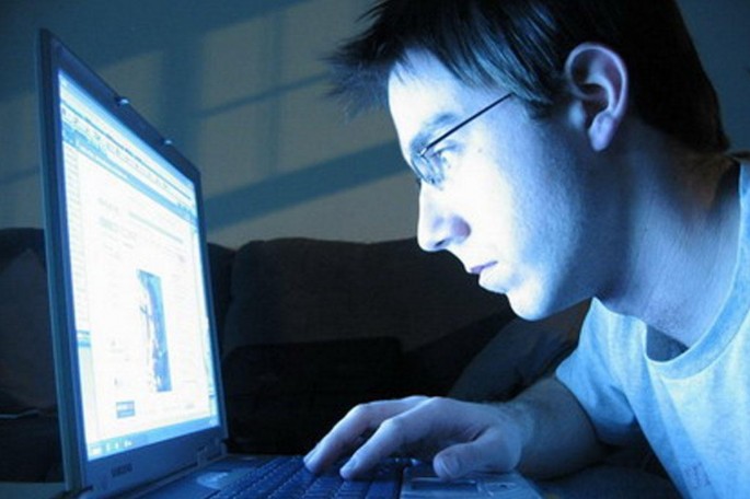 İnternetin görünməyən üzü: Cinayət, uşaq pornosu və narkotiklə dolu “dünya”