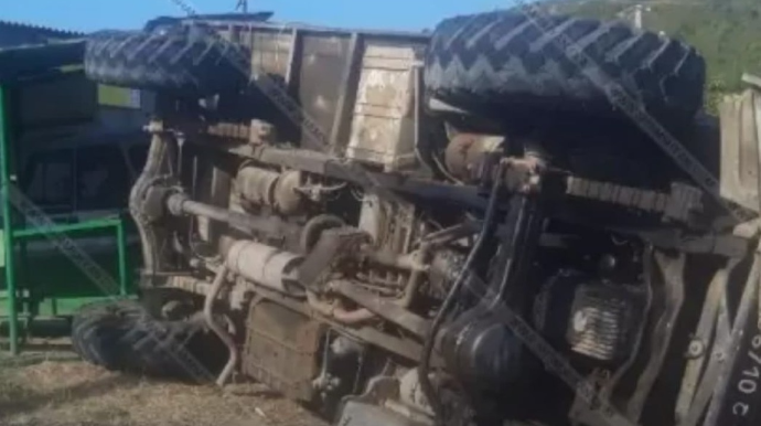 Hərbi maşın aşdı - Yaralanan var