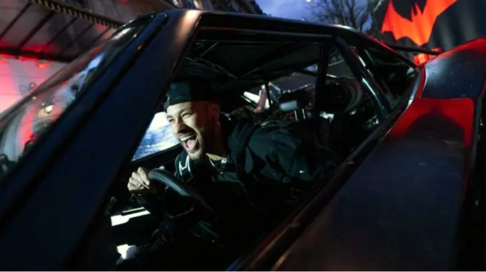 Neymar 1,5 milyon dollara betmobil aldı - FOTO