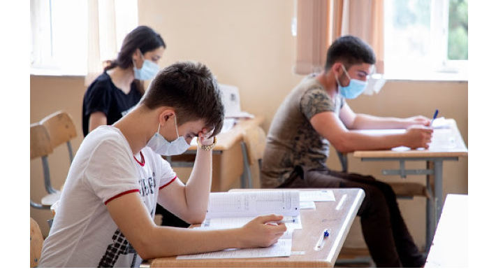 Bu gün tam orta təhsil səviyyəsi üzrə buraxılış imtahanı keçirilir