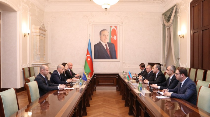 Baş prokuror Litvanın Xüsusi İstintaq Xidmətinin rəhbəri ilə görüşdü  - FOTO