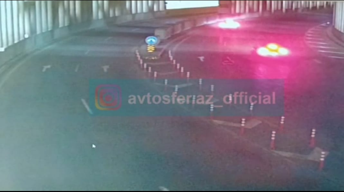 Gənclikdəki tuneldə dəhşətli qəza baş verdi: "Nissan" belə aşdı - ANBAAN VİDEO