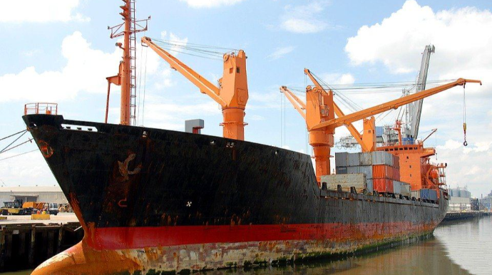 Rusiyadan Türkiyə limanlarına 44 milyon tondan çox yük daşınıb 