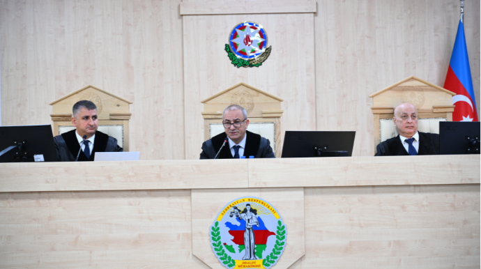 Daha 10 təqsirləndirilən şəxslə bağlı sübutlar elan olundu - MƏHKƏMƏ - FOTOLAR 