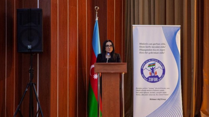 İki dəqiqədə 4 yeni "BMW" qaçırdılar