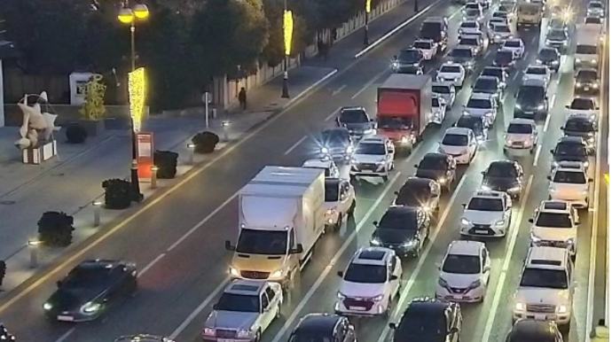 Bakının 17 küçəsində tıxac var - SİYAHI