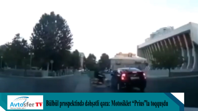 Bülbül prospektində dəhşətli qəza: Motosiklet “Prius”la toqquşdu   - VİDEO