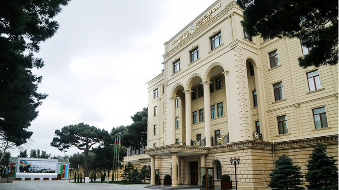 Azərbaycan MN:  "Kəlbəcər istiqamətində mövqelərimiz atəşə tutulub"