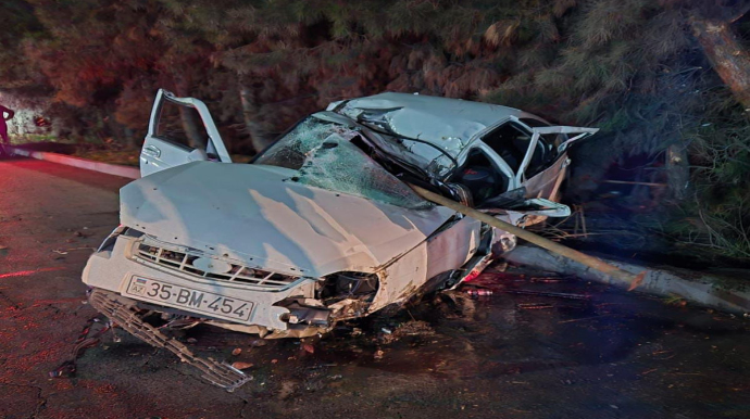 Bərdədə minik maşını aşıb, ölən və xəsarət alanlar var - FOTO 